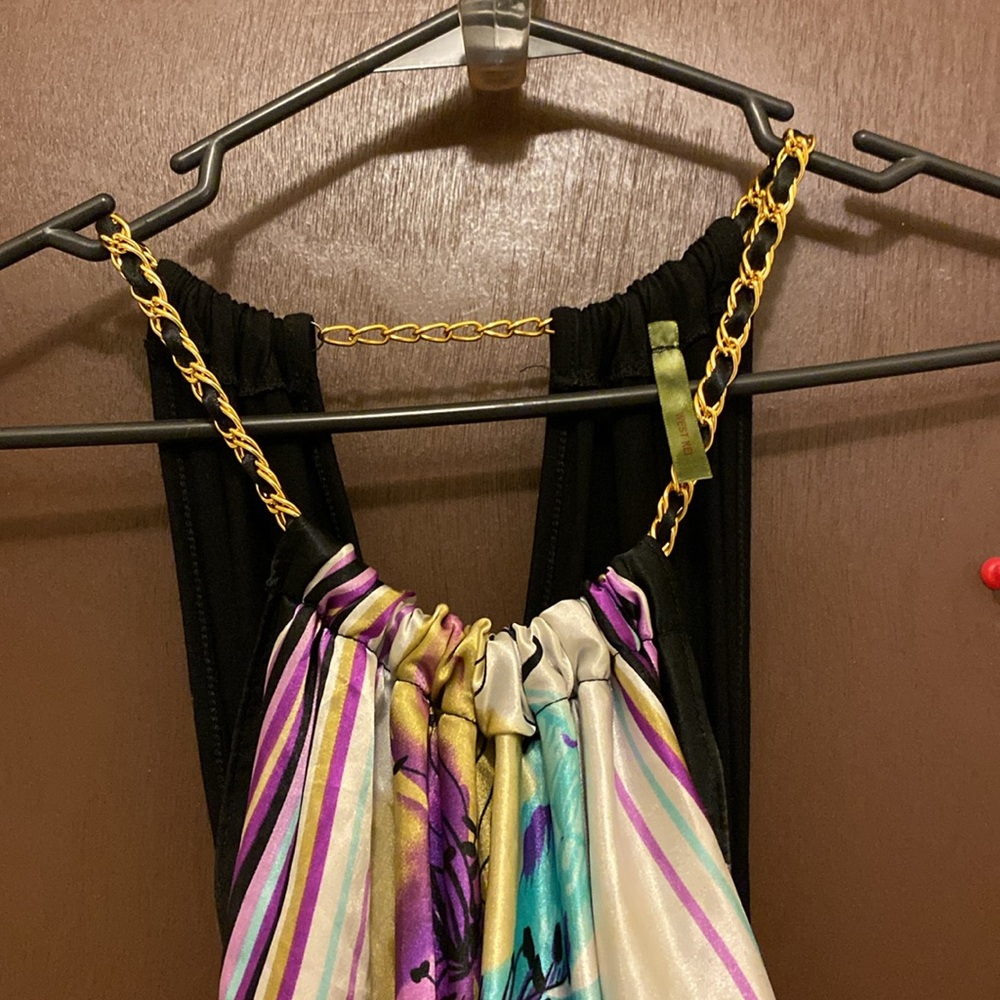 💋 Women’s West Kei tank top ties in the back - Picture 2 of 11